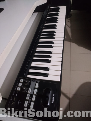 Roland A-49 MIDI Keyboard Controller